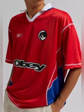 NWOT Reebok X OBEY Logo Soccer Jersey Tee Size Small